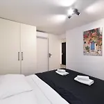 Optima Apartment